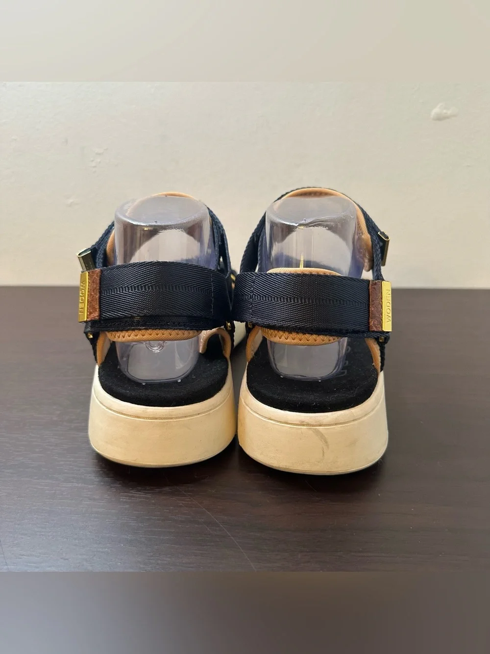 WODEN Line Natural Soft Navy Blue Strappy Sandals Hook & Loop Ortho Comfort, 7.5